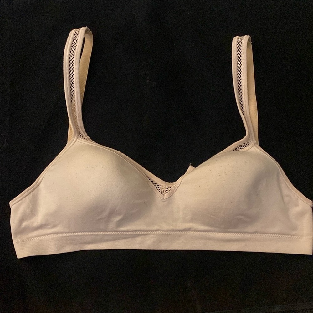 Nude bra A cup